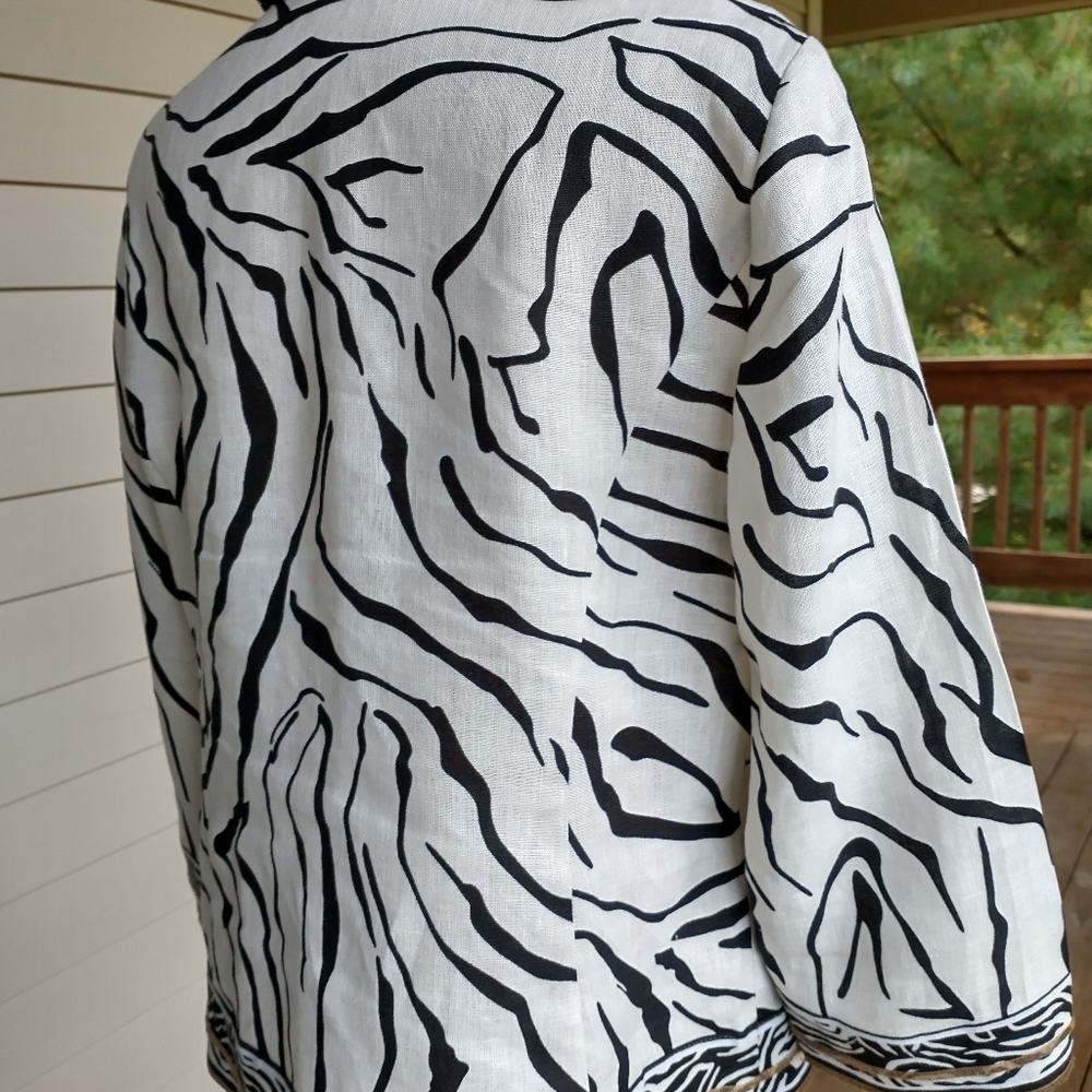 Chicos Jacket - Picture 4 of 10